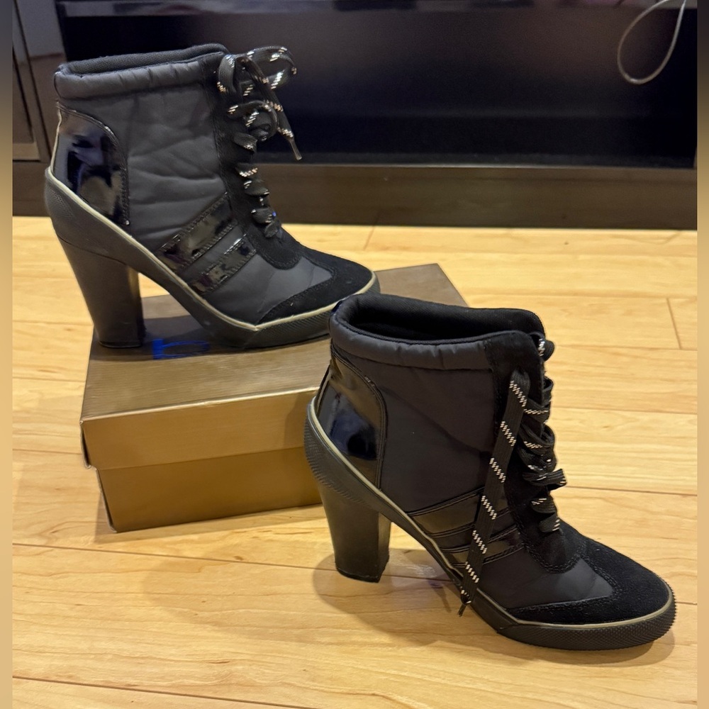Comfortable Bebe Boots Size 9
